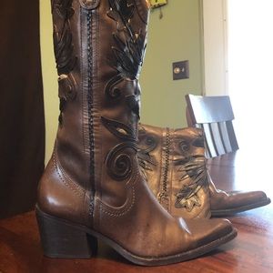 Carlos Santana Boot